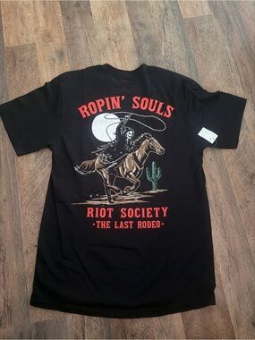 riot society Black Ropin' Souls Graphic Tee with Red Print